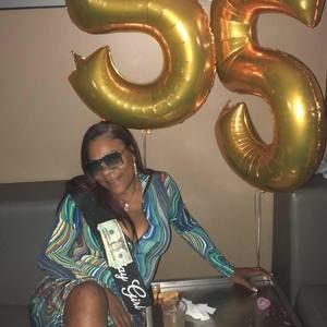 Meet your Posher, Veronica